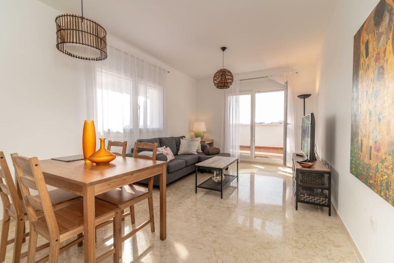 Recently Decorated 2Bdr Penthouse In Fuengirola Apartment Luaran gambar