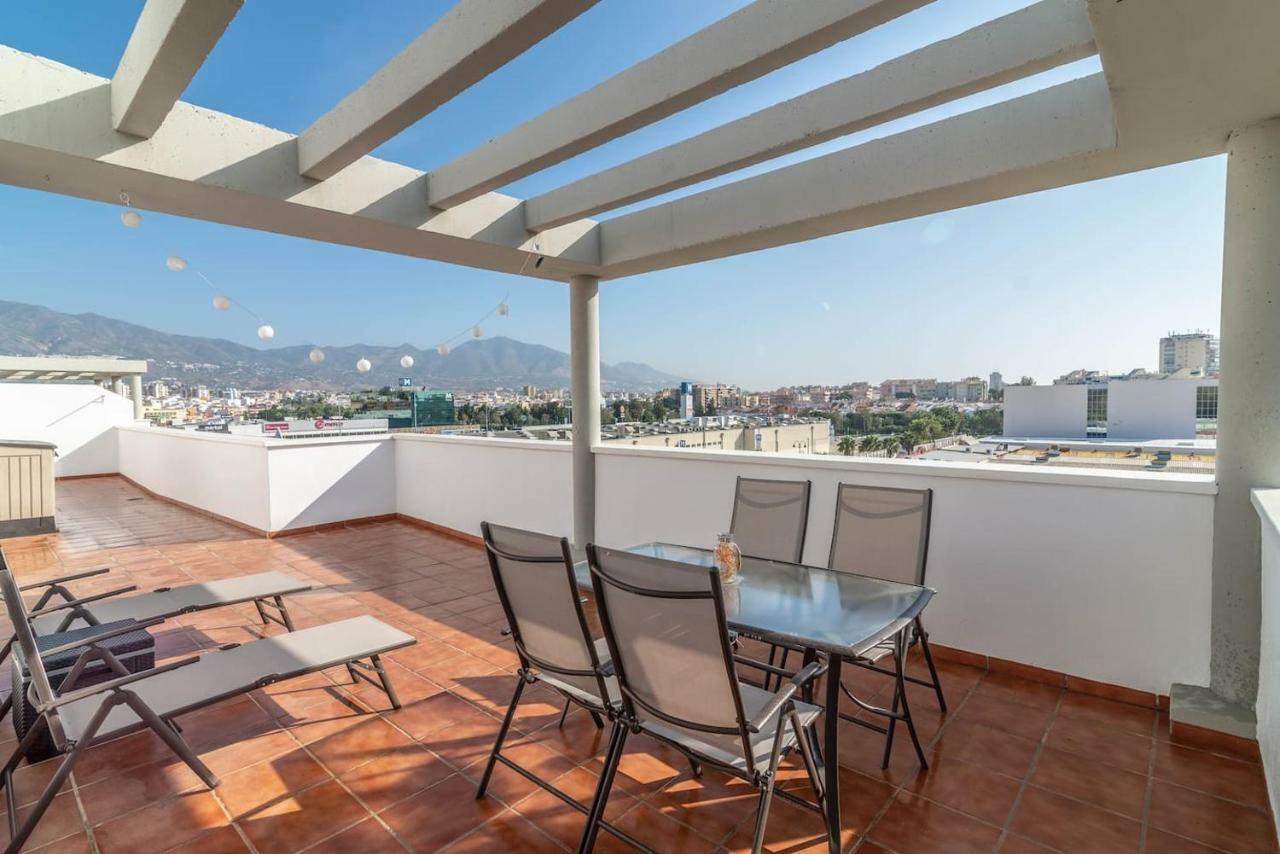 Recently Decorated 2Bdr Penthouse In Fuengirola Apartment Luaran gambar